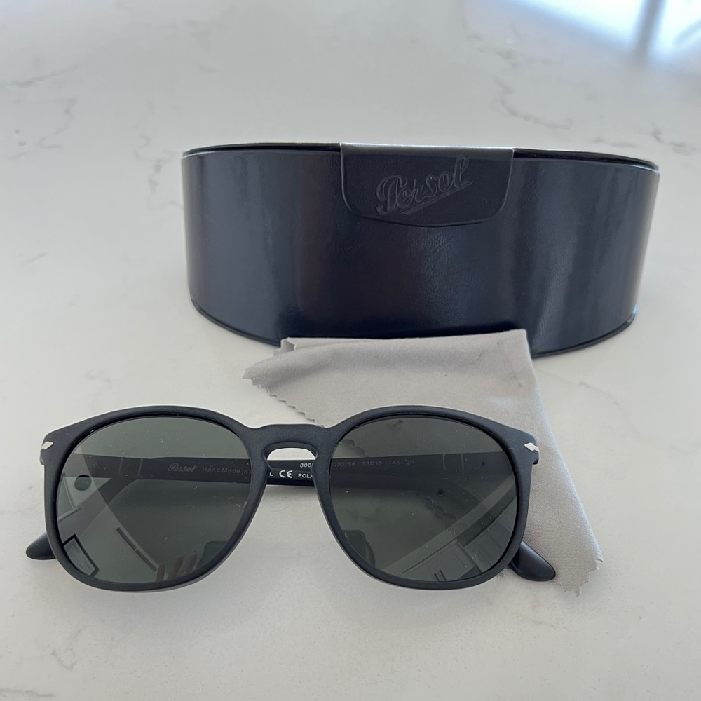 Persol Sunglasses - unisex